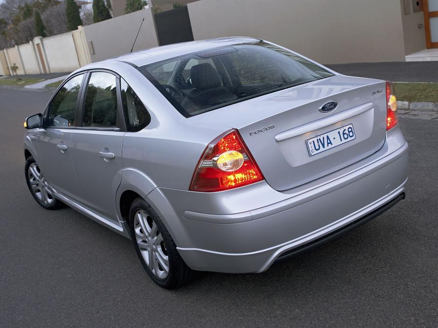  Ford Focus Sedan 2007 года  (AU) (фото 7 из 9)
